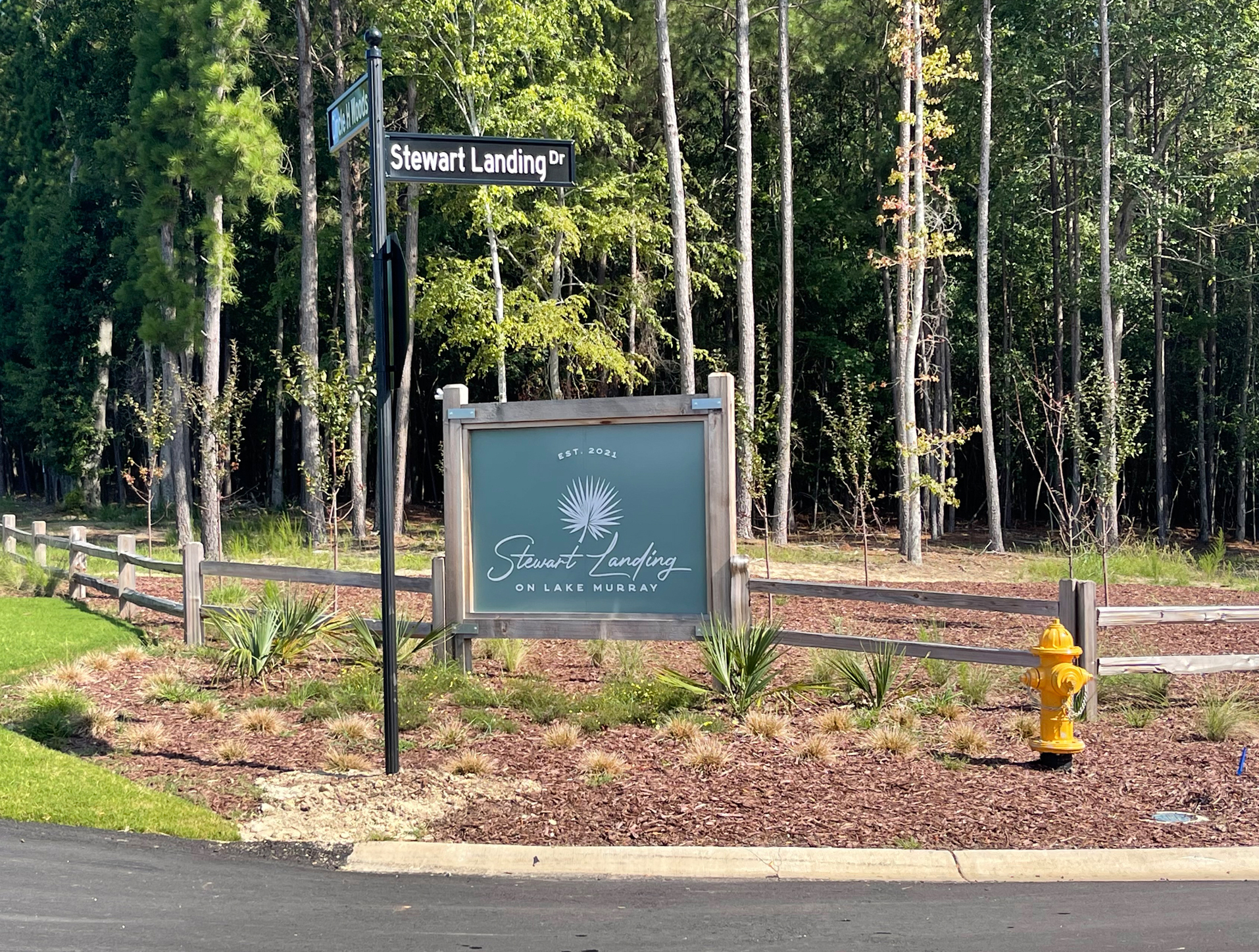 Stewart Landing Entrance Affords Privacy to the Community Lot Owners
