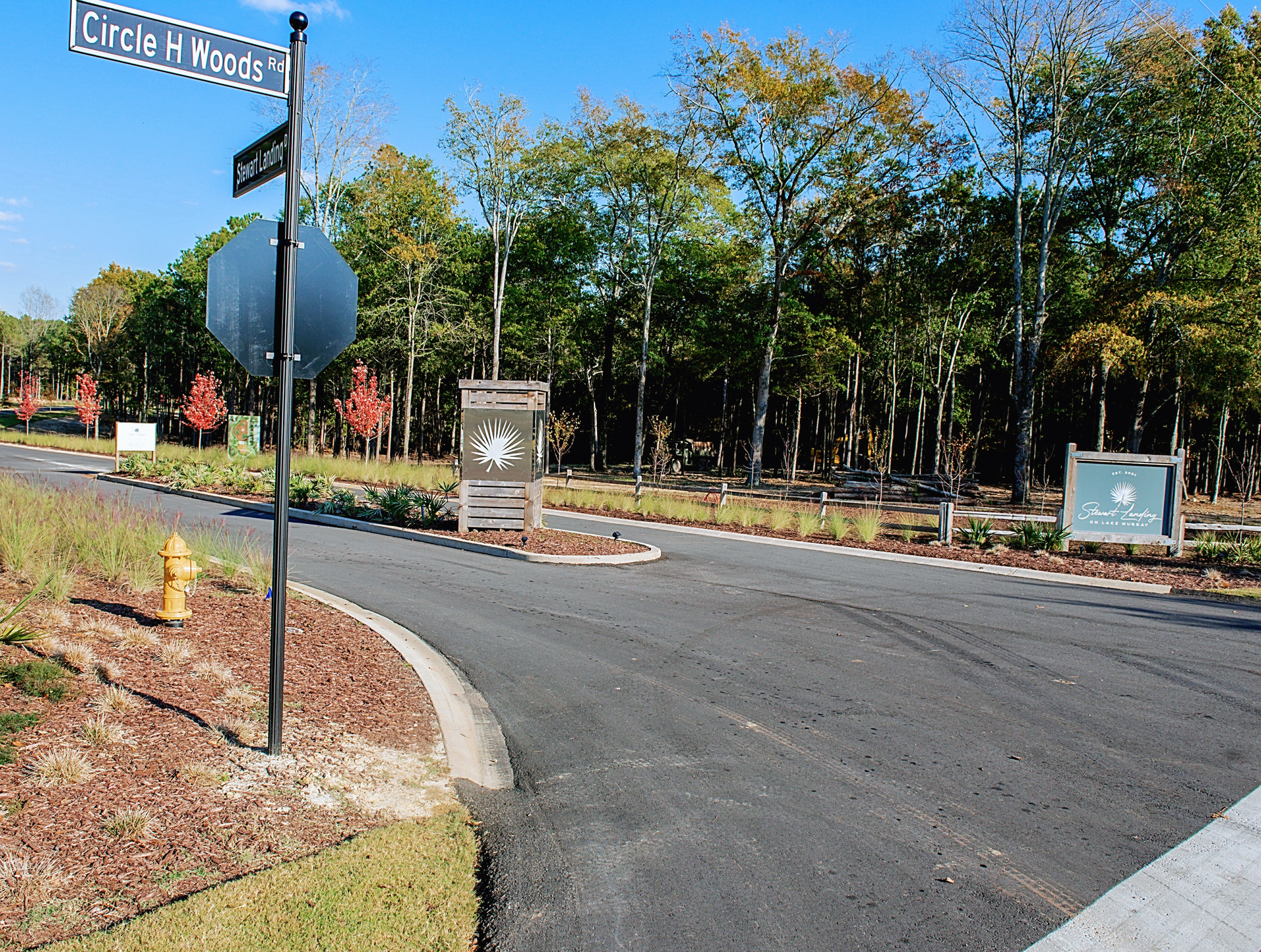 Stewart Landing Entrance Affords Privacy to the Community Lot Owners